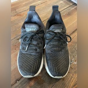 Black Adidas Women’s Tennis Shoes - Size 6